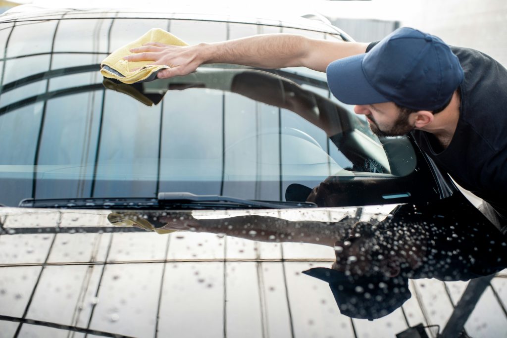 Auto Glass Cleaner